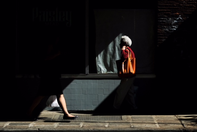 fuji 50mm-121817-street photography-chinatown-ac-07